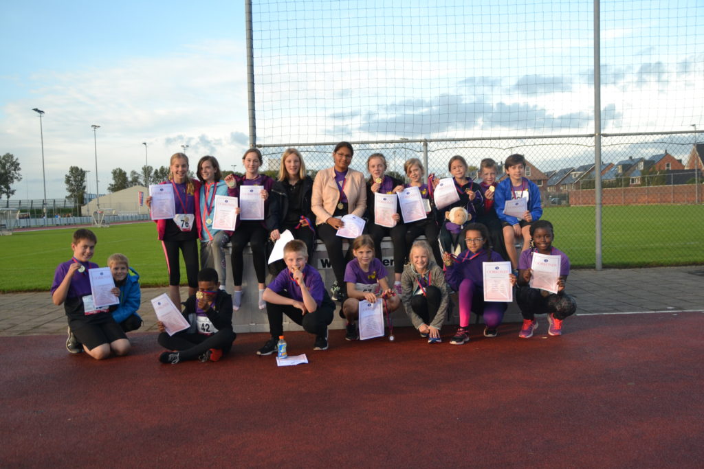 De Trackstars-atleten bij de Clubkampioenschappen